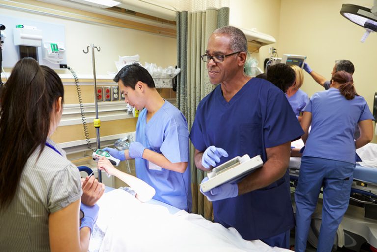 Recognizing the Signs You Need an Urgent Care Doctor Urgent Care Doctor